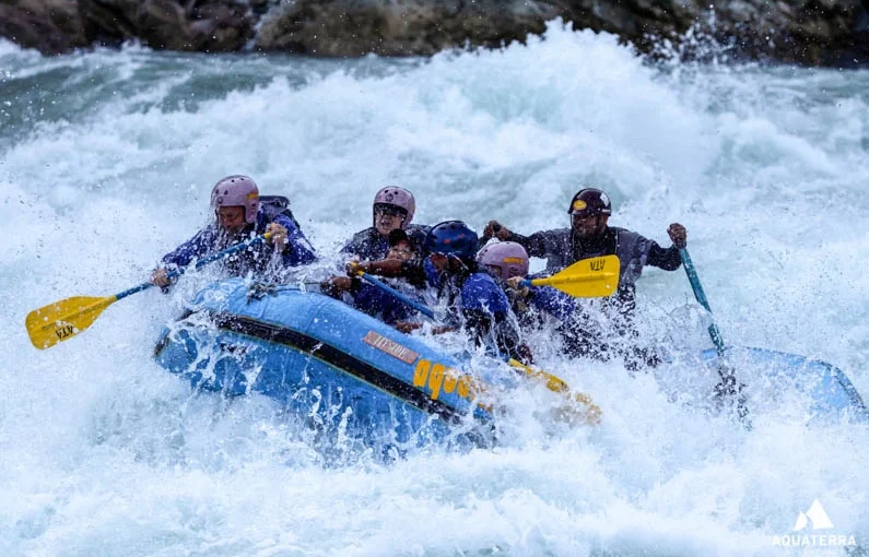 The Ultimate Guide to Rafting: Thrills, Tips, and Top Destinations for an Unforgettable Adventure